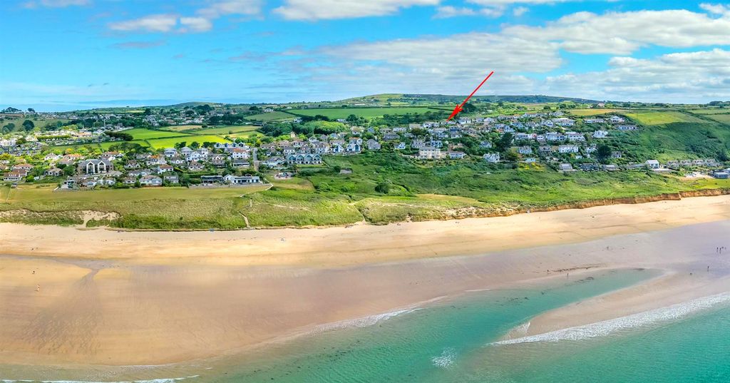 Property photo 1 of 26 Arrow.Jpg