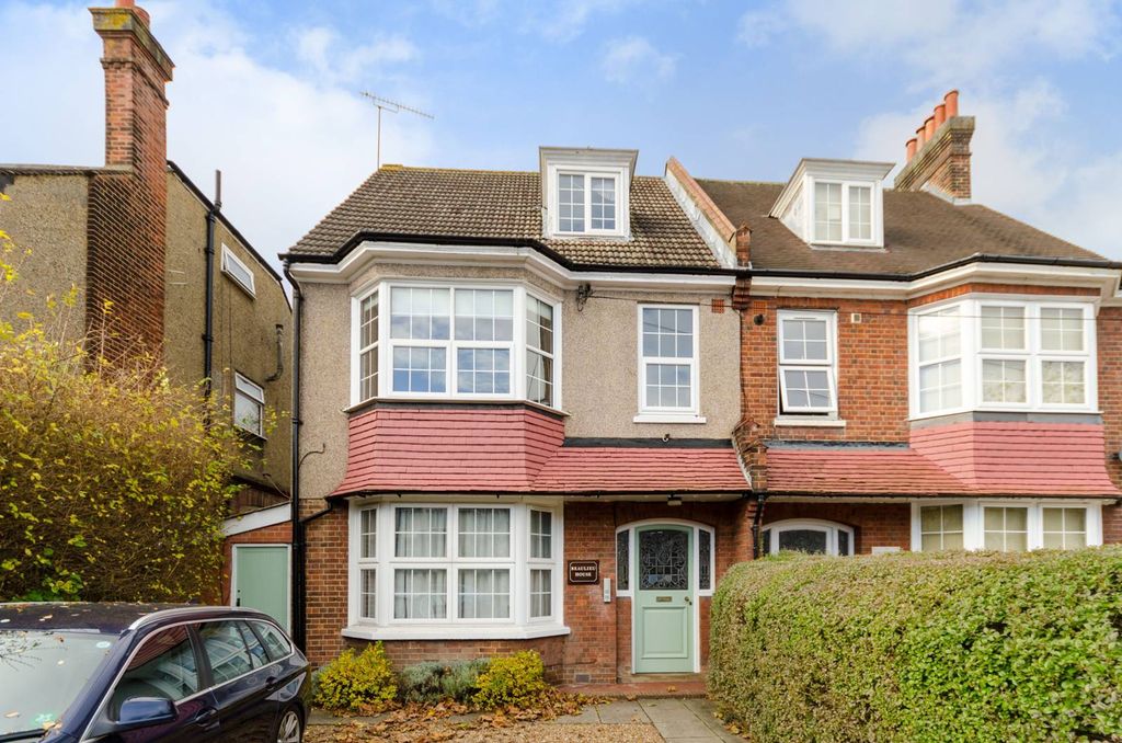 Property photo 1 of 7
