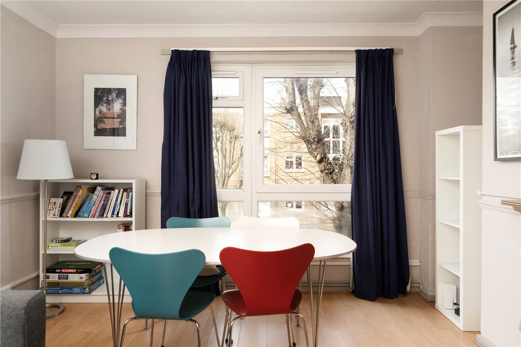 Property photo 2 of 8 Picture No. 01