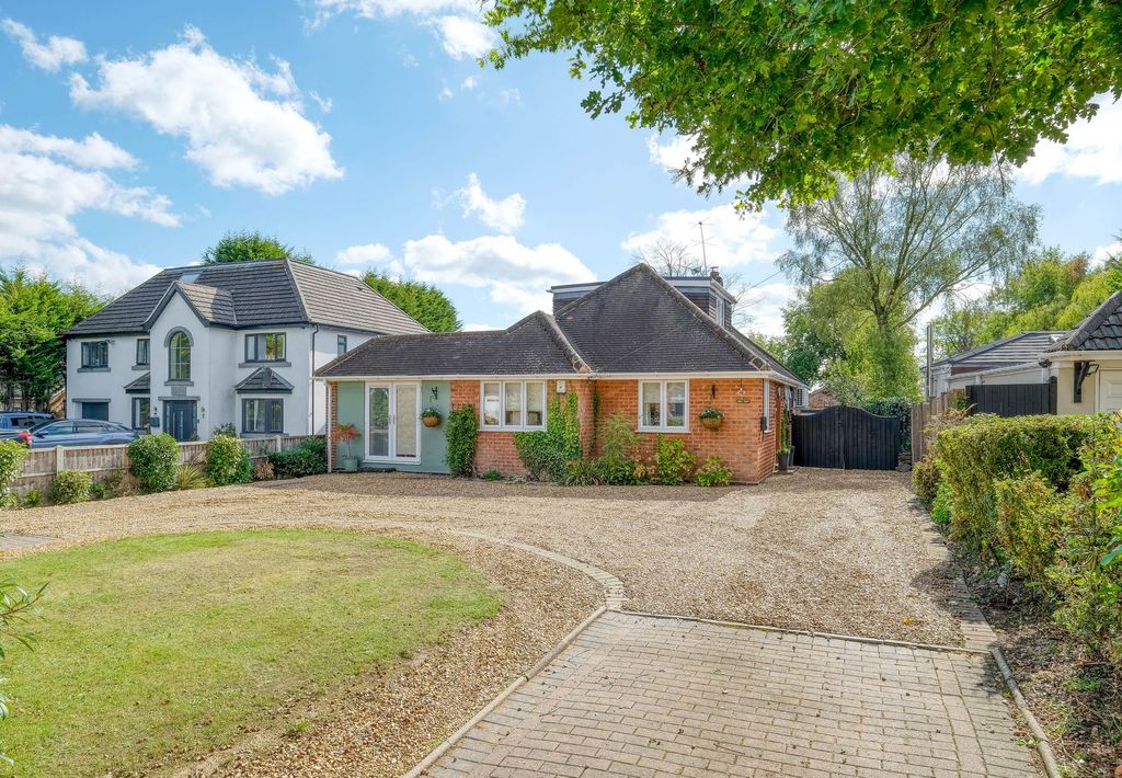 Property photo 1 of 31