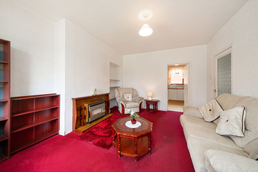 Property photo 3 of 24 Photo 11