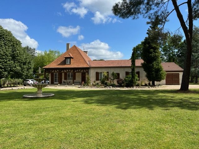 Property photo 1 of 27