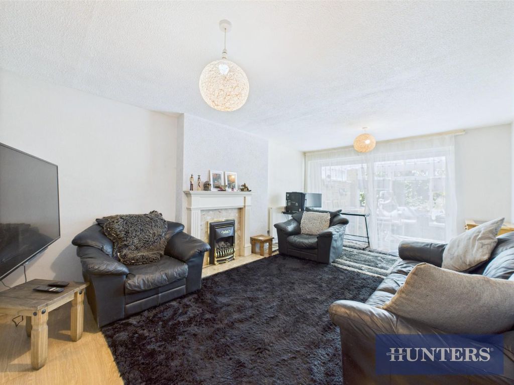 Property photo 2 of 13 Cam05333G0-Pr0091-Still005.Jpg