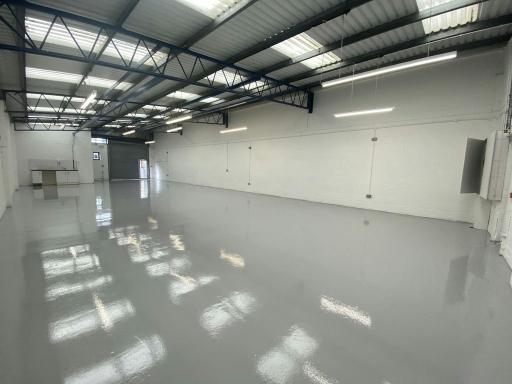 Property photo 1 of 6 c60A4Ace-A24d-4045-Abfa-c816996A564A.Jpg