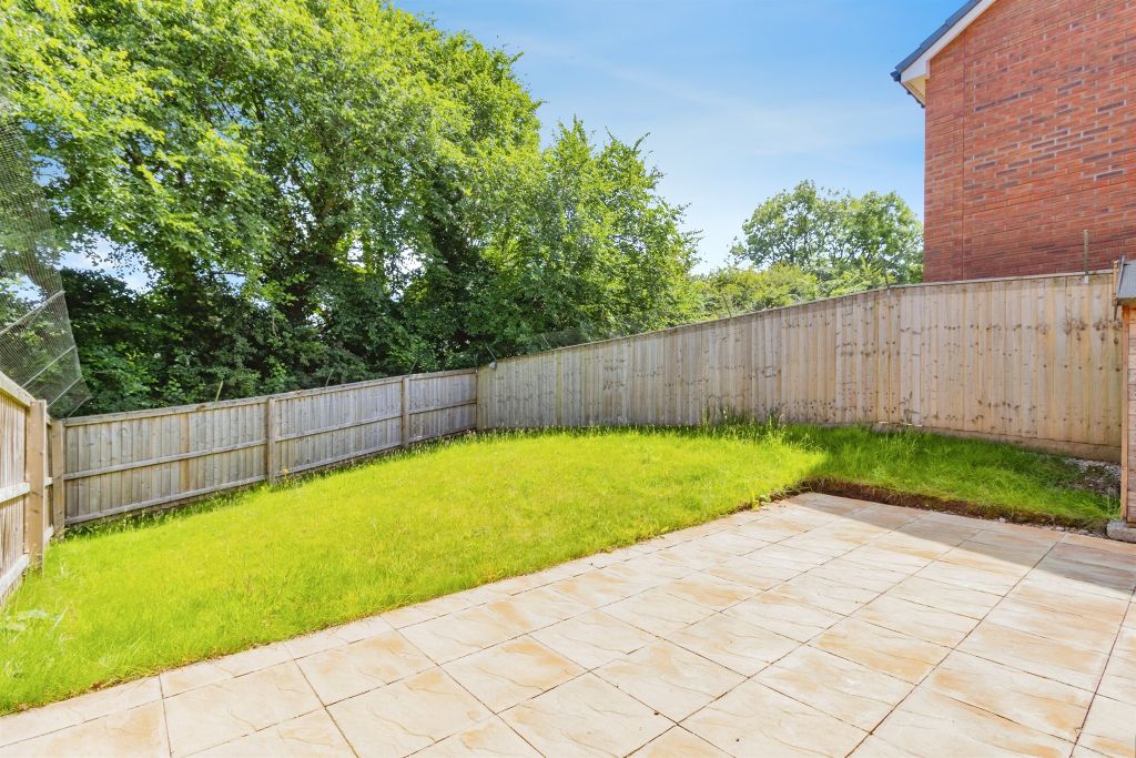 Property photo 3 of 17