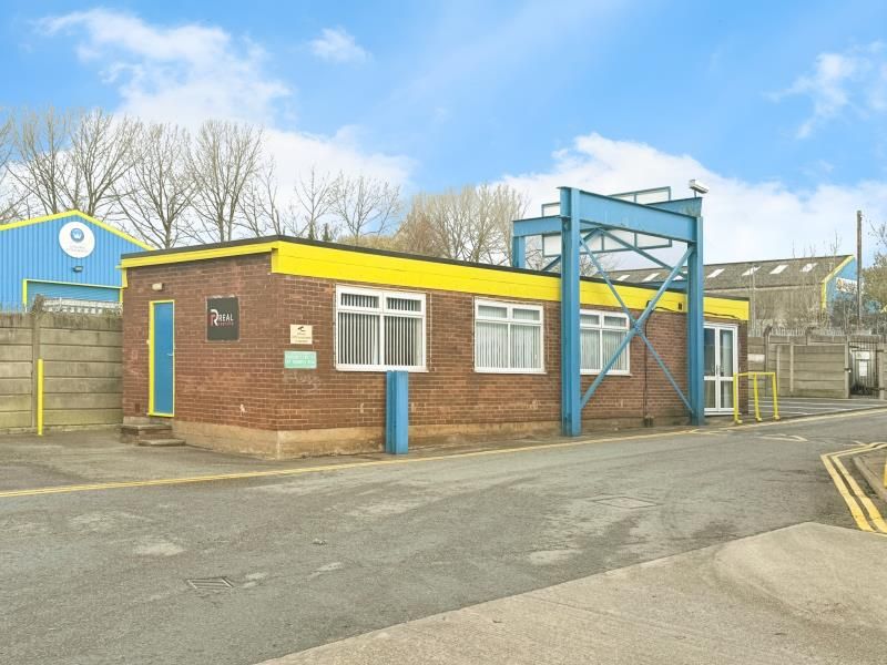 Property photo 1 of 21