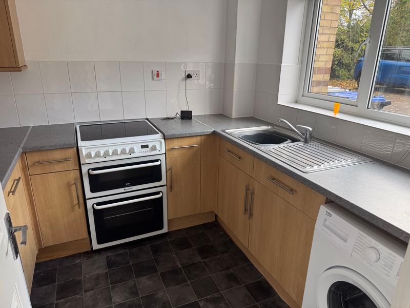 Property photo 3 of 5 Photo 3