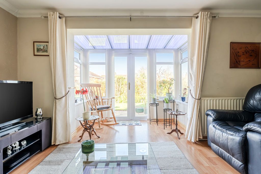 Property photo 3 of 21 Photo 9