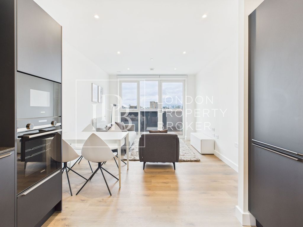 Property photo 1 of 19