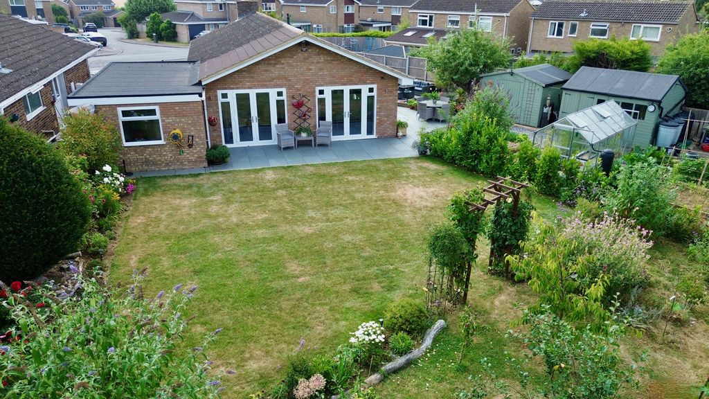 Property photo 1 of 25