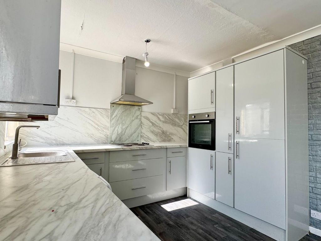 Property photo 3 of 9 Img_2504.Jpg