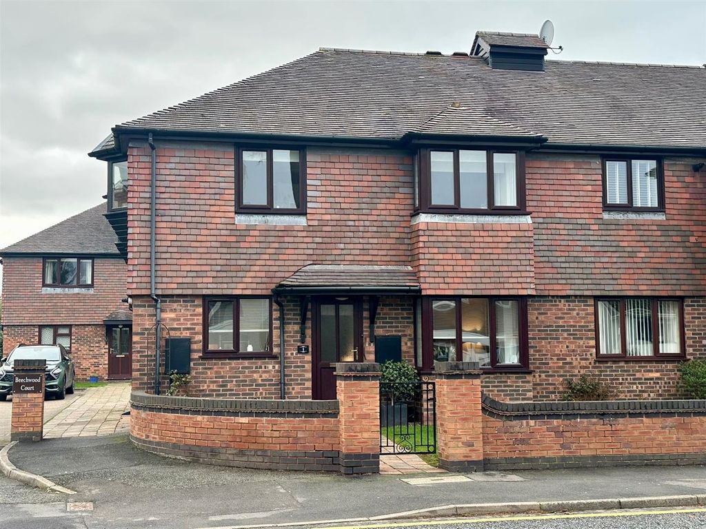 Property photo 1 of 8