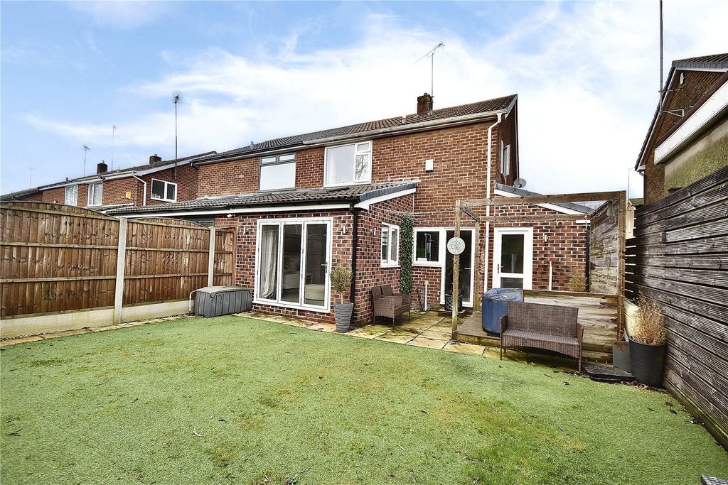 Property photo 2 of 23 Picture No. 05