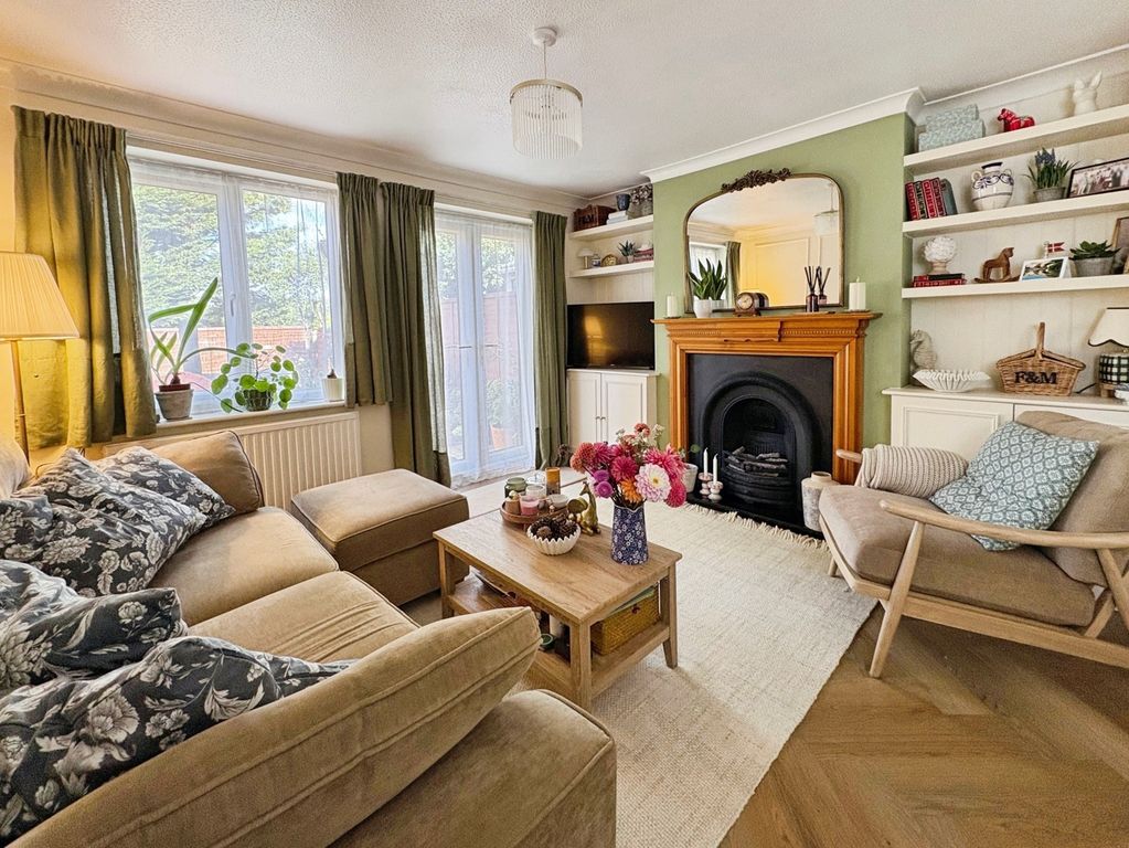 Property photo 2 of 13 Pbox-Img.Jpg