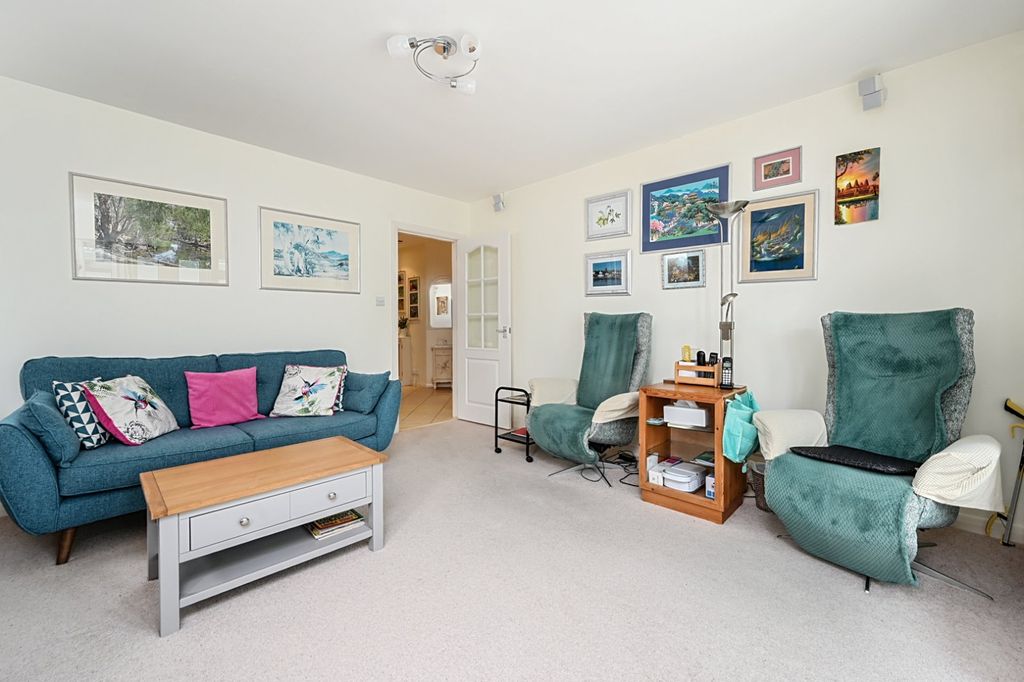 Property photo 3 of 26 Living Room