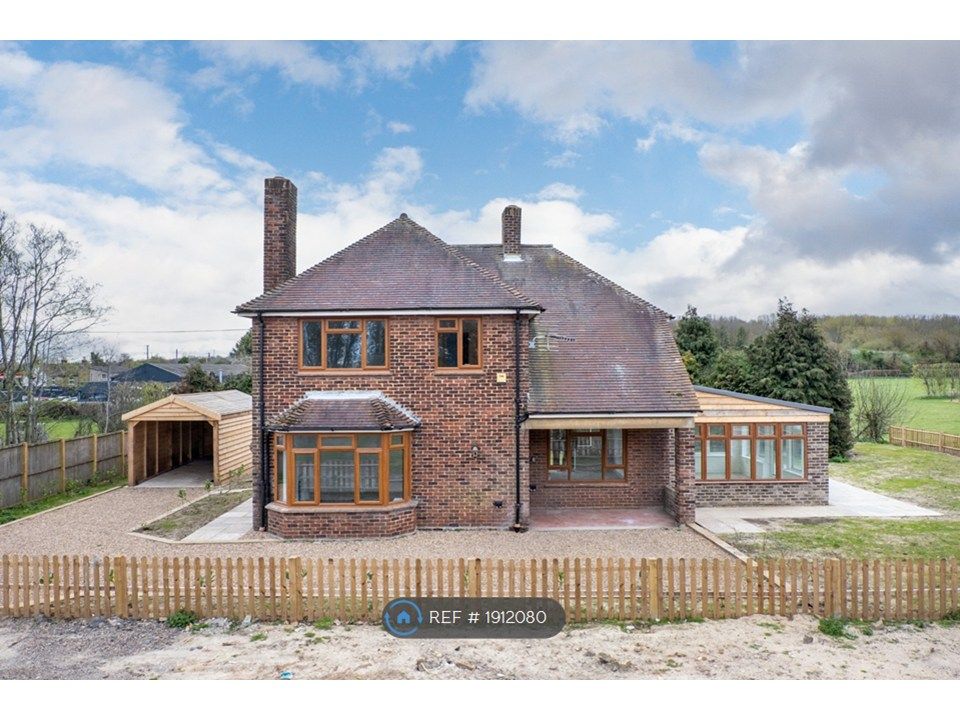 Property photo 3 of 35