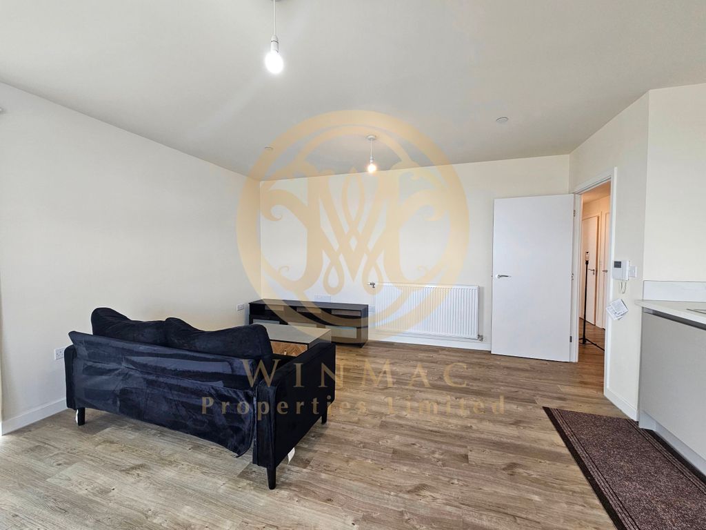 Property photo 2 of 19