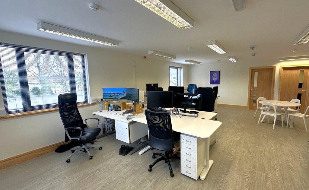 Property photo 2 of 3 Photo 6