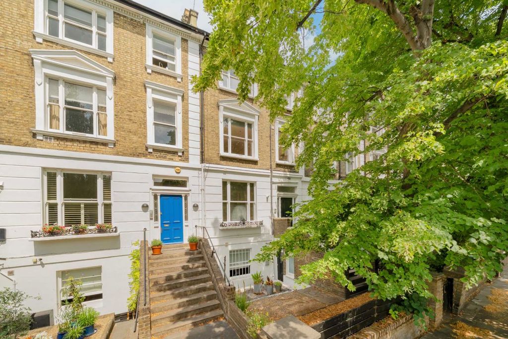Property photo 1 of 5