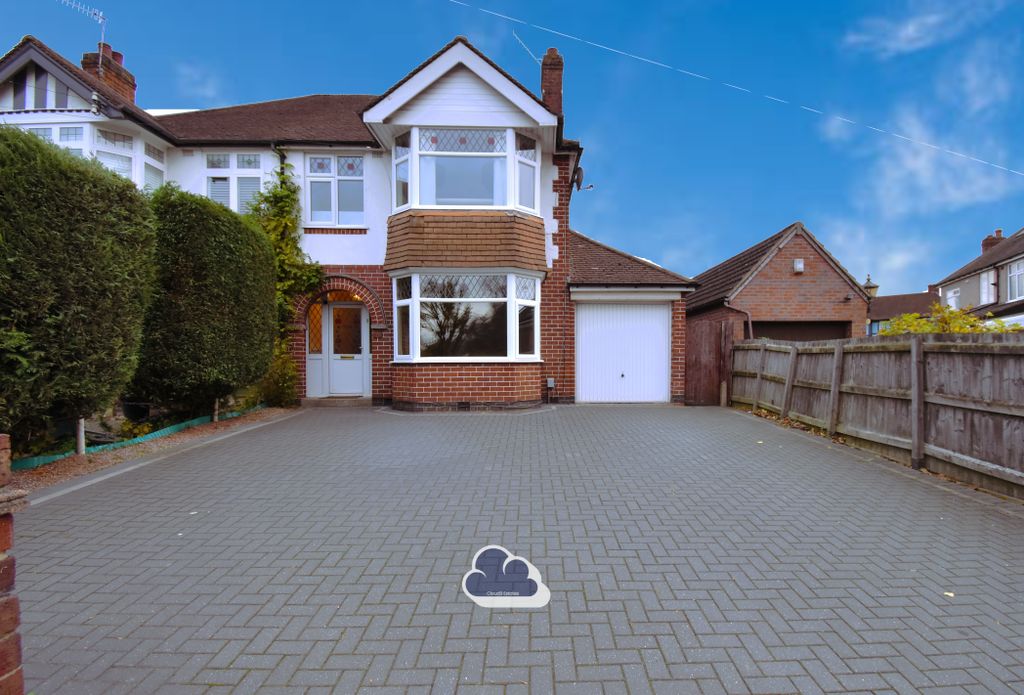 Property photo 1 of 22 Front