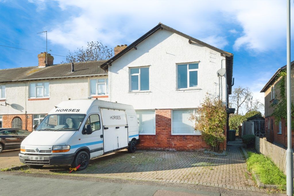 Property photo 1 of 20