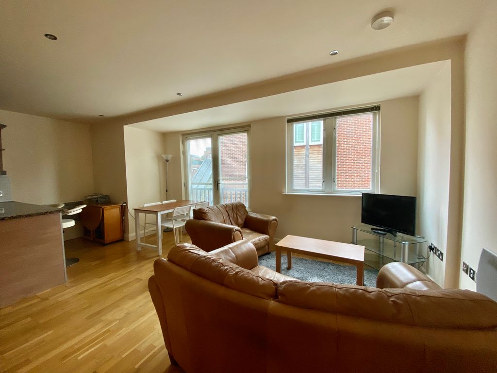 Property photo 2 of 10