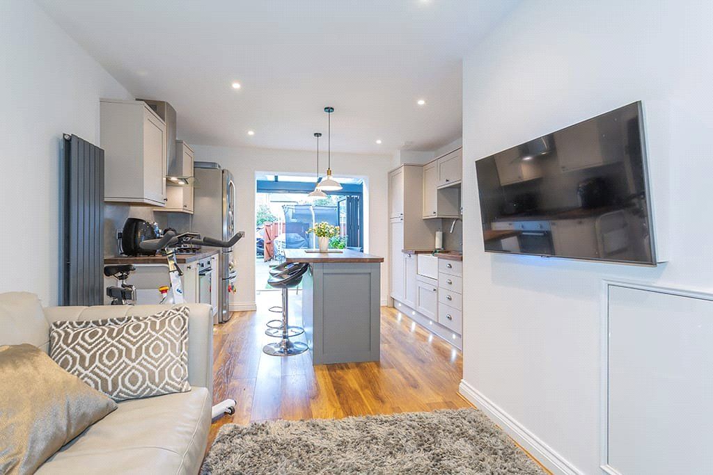 Property photo 3 of 19 Picture No. 05