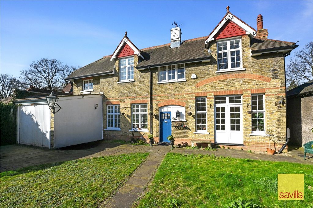 Property photo 2 of 27 External