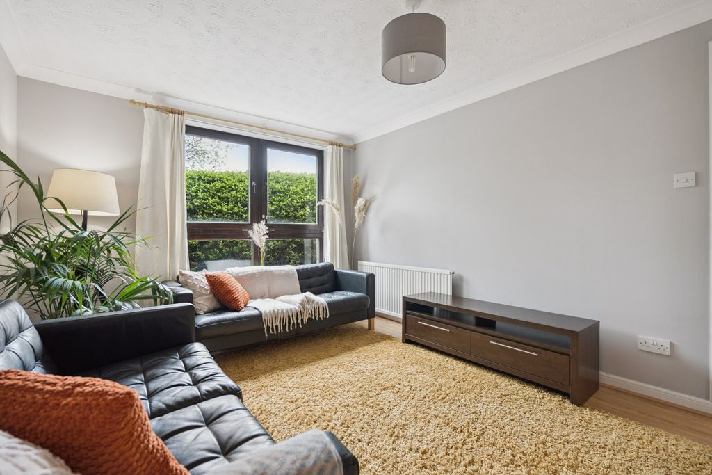 Additional image 4 of 2 bed flat to rentAbbey Mill, Stirling, Stirlingshire FK8