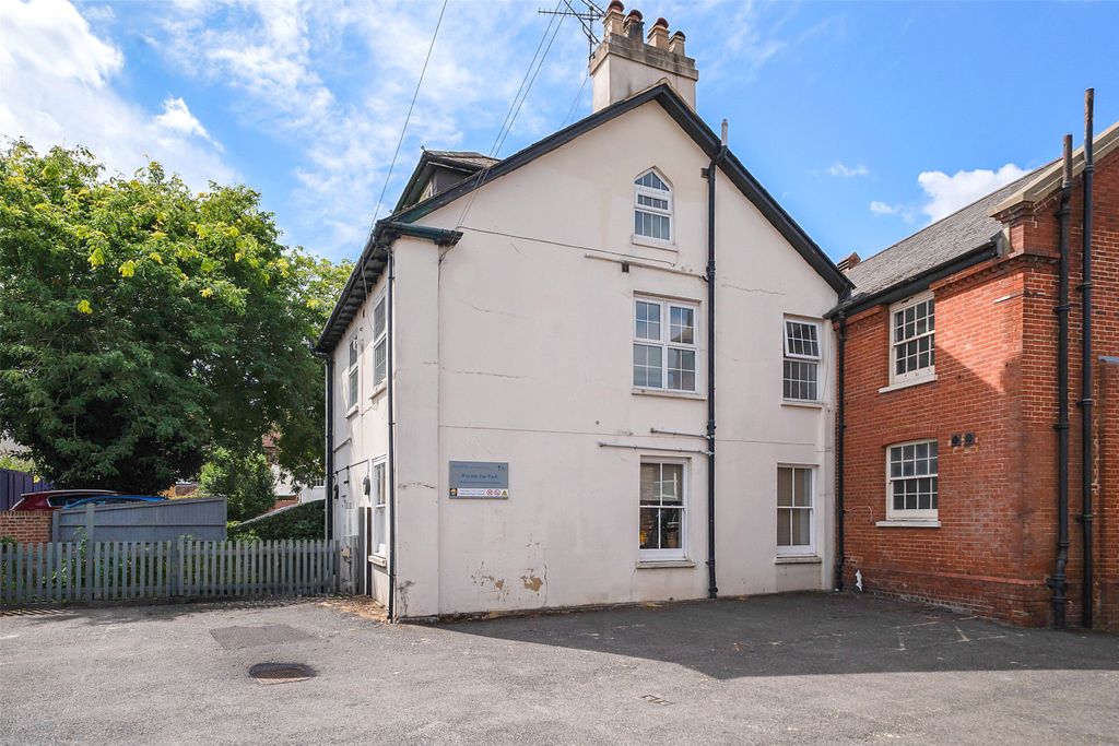Property photo 1 of 10 Picture No. 32