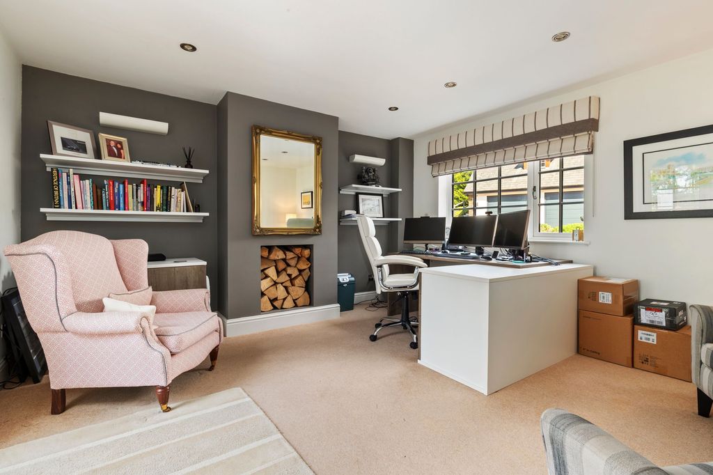 Additional image 16 of 5 bed detached house for salePenycoedcae Road, Penycoedcae CF37