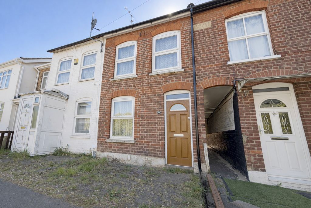 Property photo 1 of 9 4226681