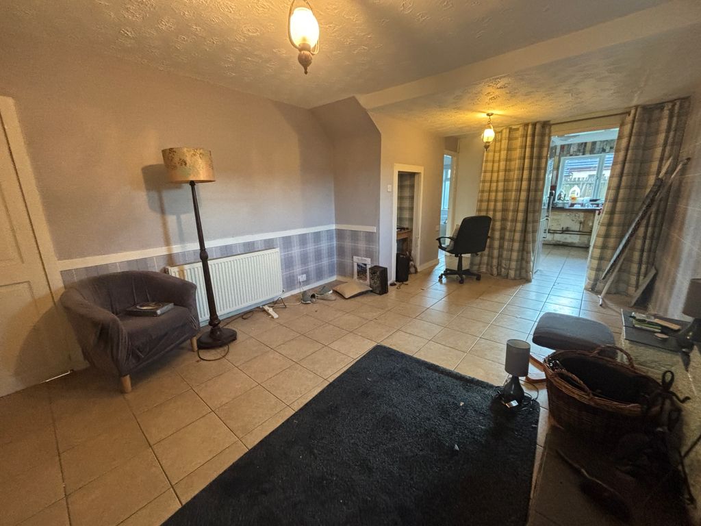 Property photo 2 of 17 2.Jpg