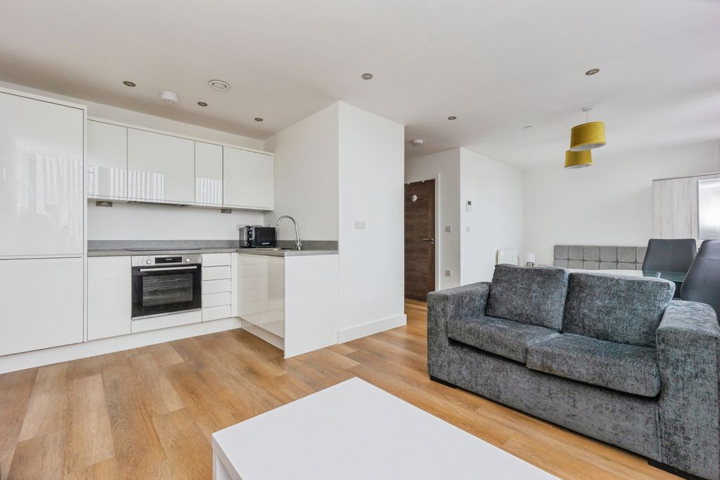 Property photo 3 of 15 Open Plan Living