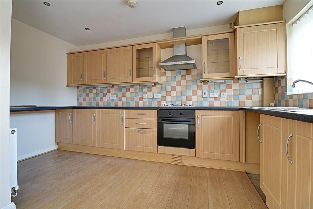 Property photo 3 of 13 Kitchen Area Measuring
