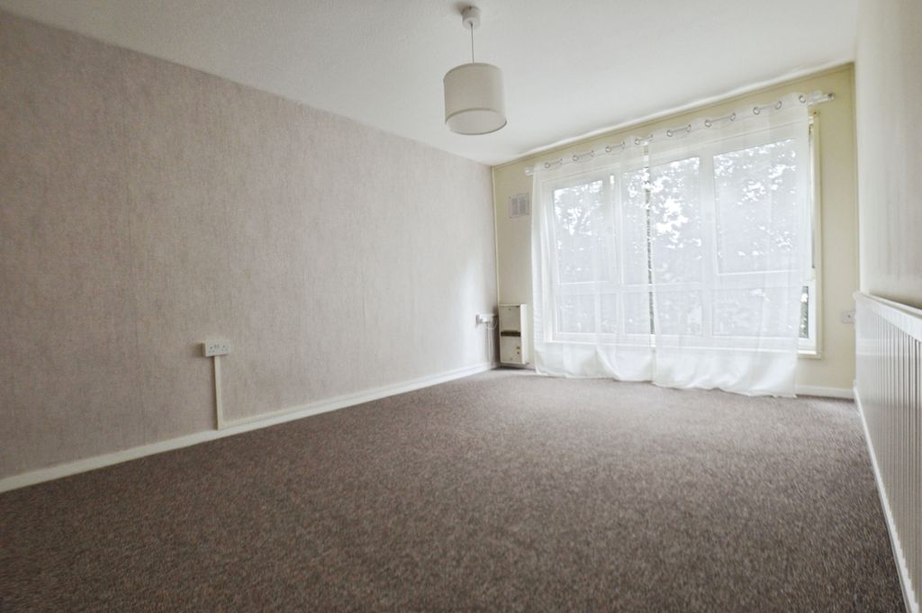 Property photo 2 of 8 Pbox-Img.Jpg