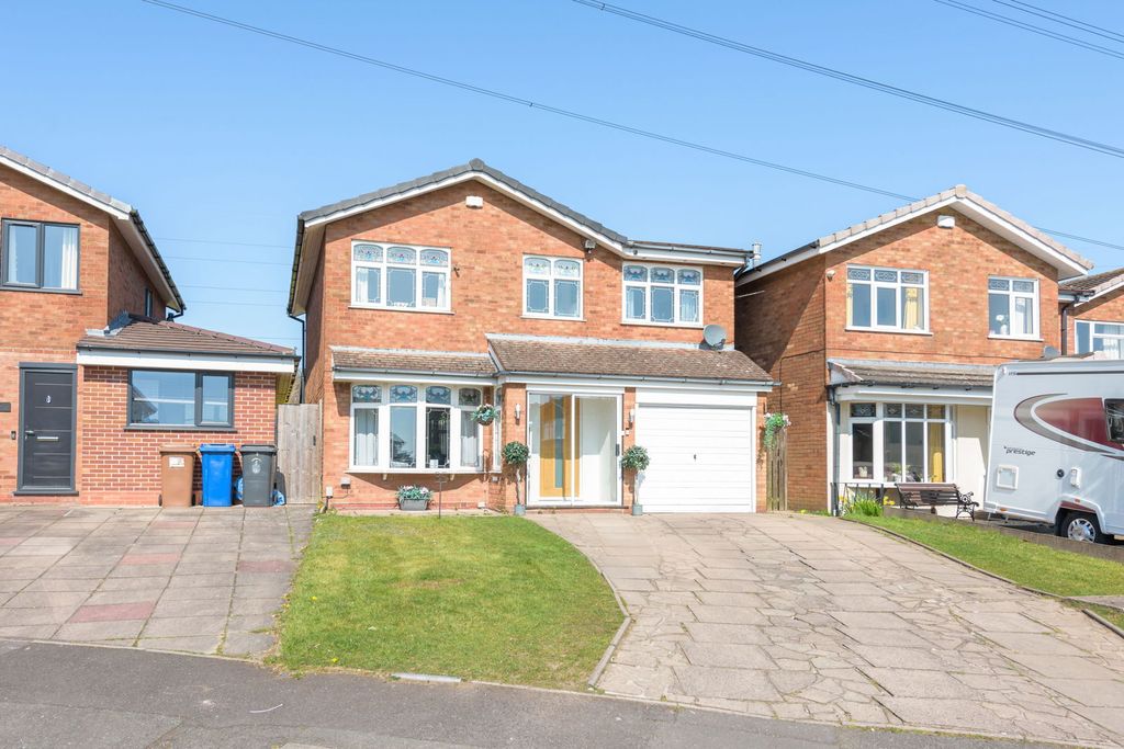 Property photo 1 of 33