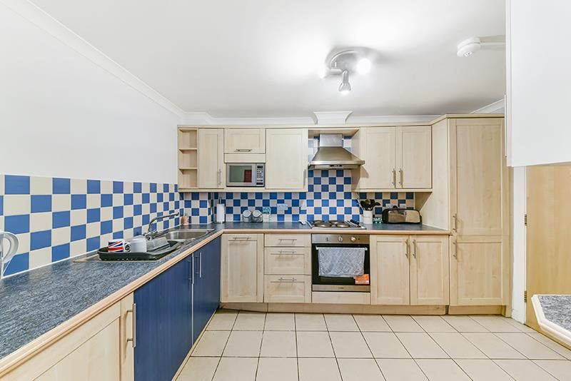 Property photo 2 of 13 Image