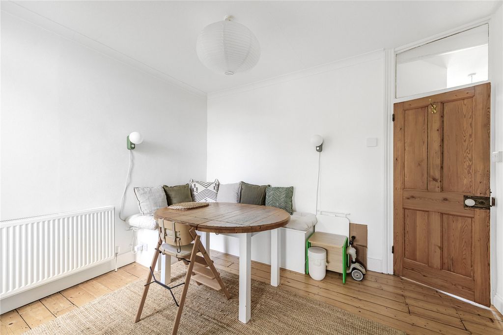 Property photo 3 of 12 Dining Room