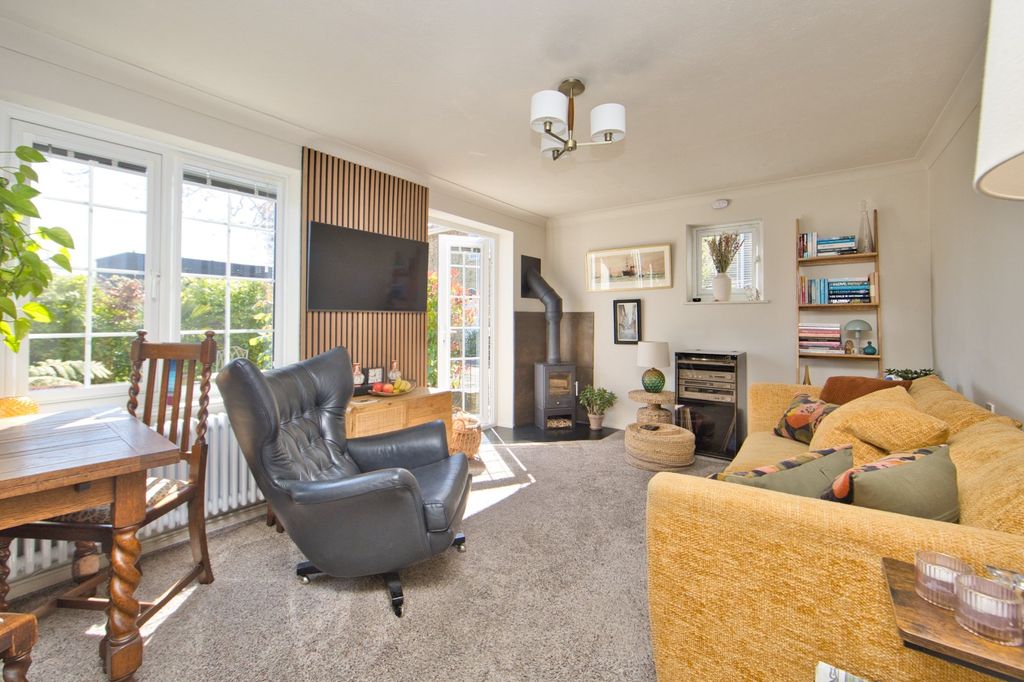 Property photo 2 of 15 Picture 2