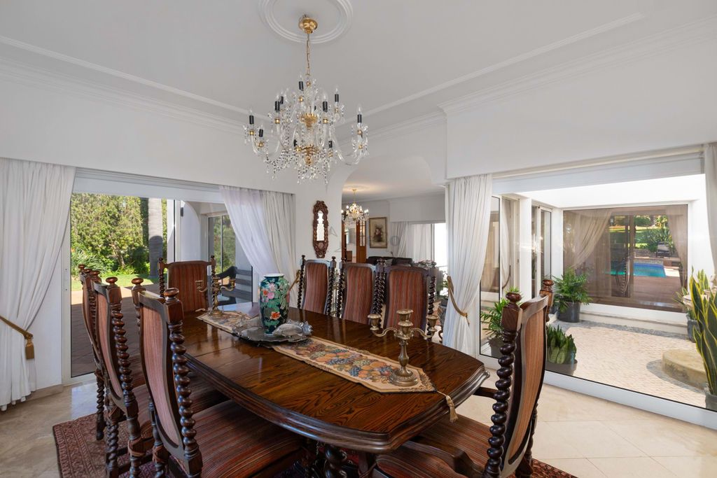 Property photo 3 of 27