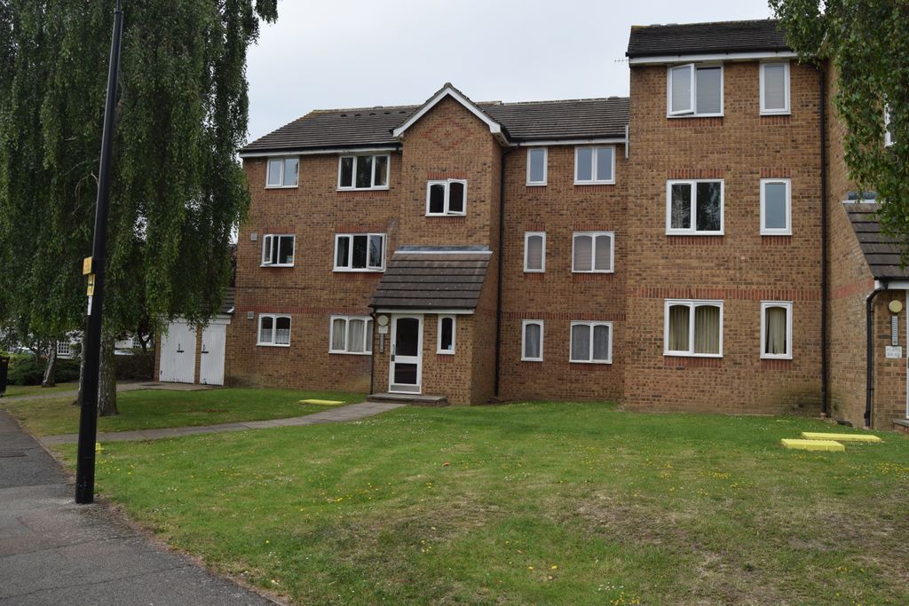 Property photo 2 of 9