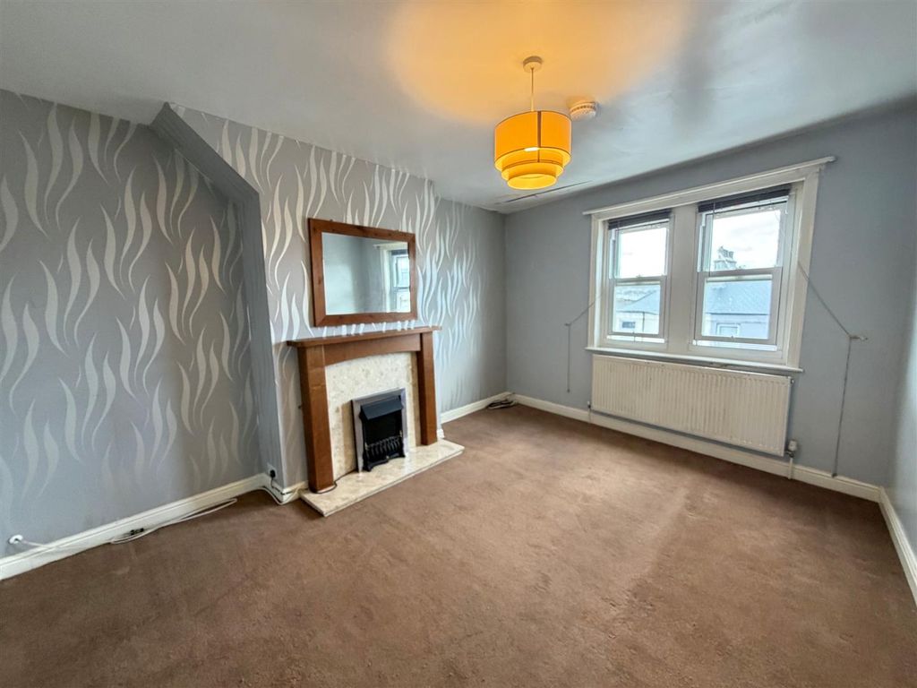 Property photo 2 of 7 6.Jpg