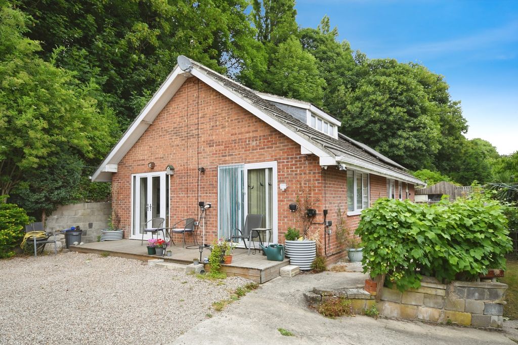Property photo 1 of 23 Photo