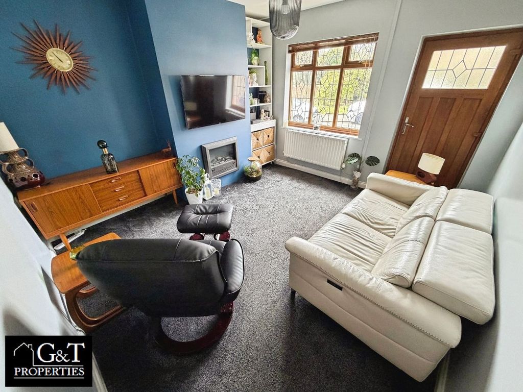 Property photo 3 of 18 Reception Room