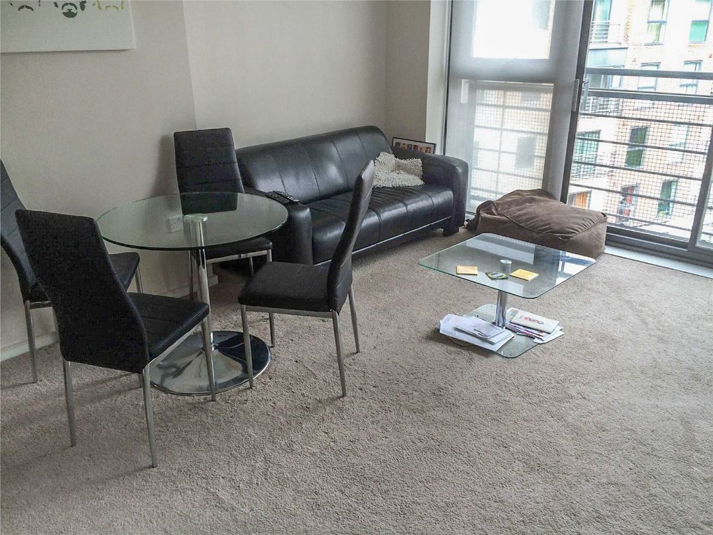 Property photo 2 of 11 Picture No. 15