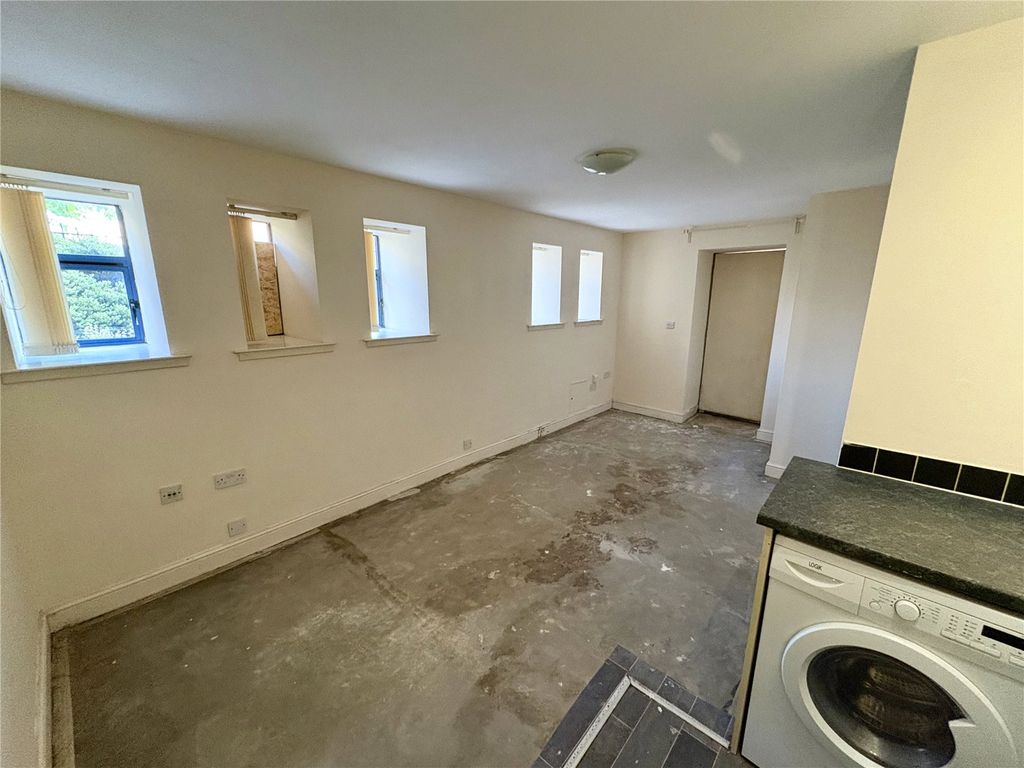Property photo 2 of 7 Picture No. 03