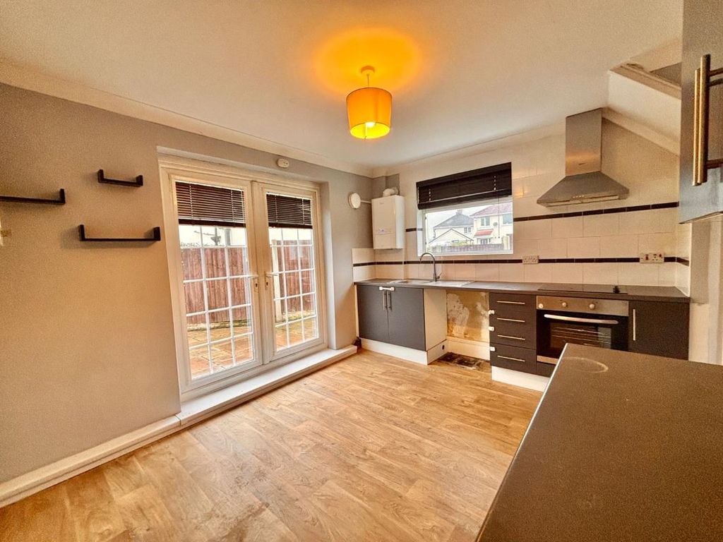 Property photo 3 of 10 Image 3