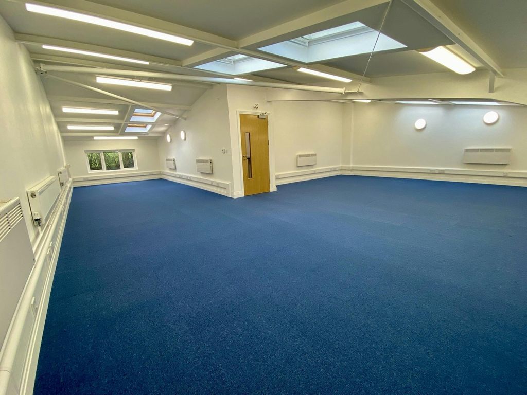 Property photo 3 of 8 Web Img_9391.Jpeg