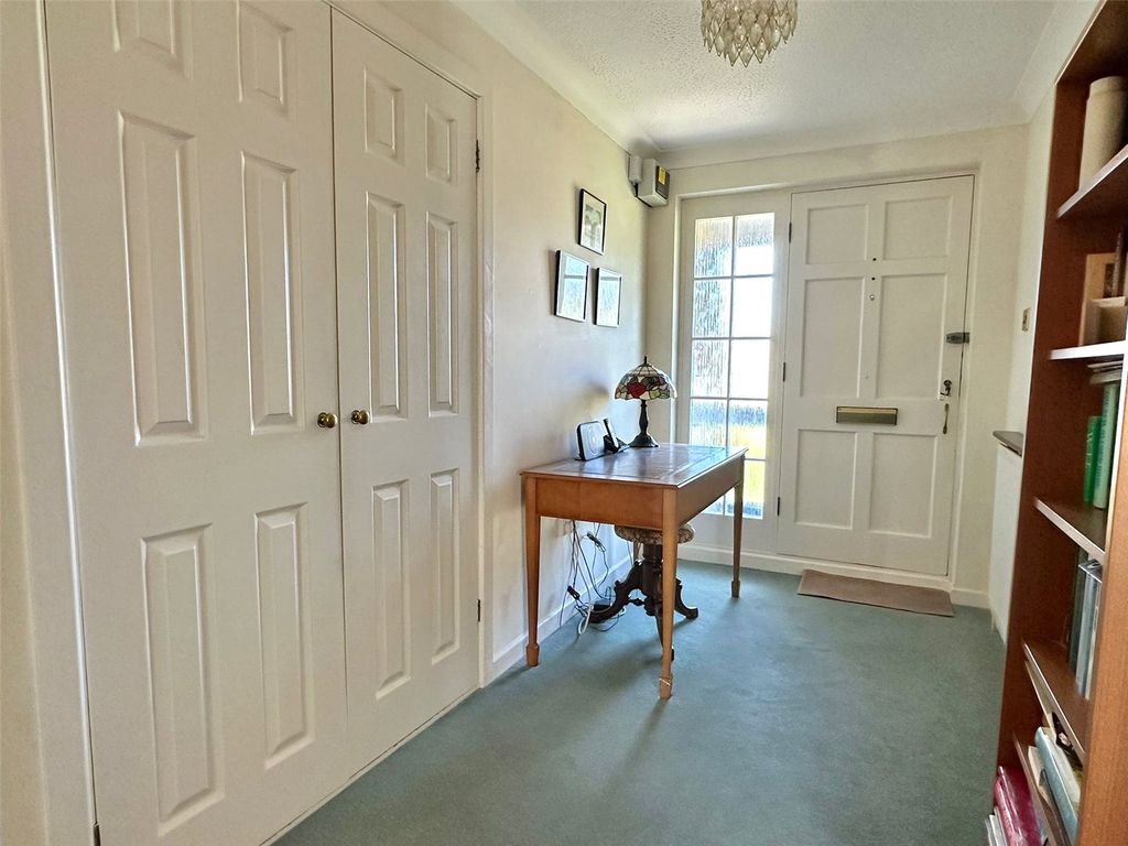 Property photo 3 of 22 Picture No. 08